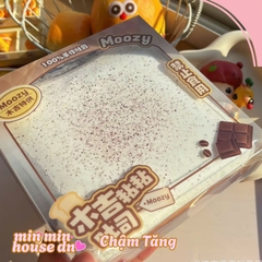 Mozzy Squishy Bánh Toast Dính Mềm CH