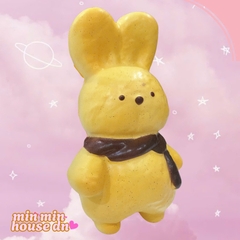 Squishy HT Thỏ Quấn Khăn