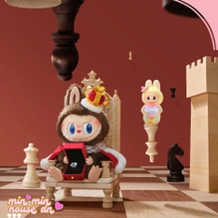 POP MART THE MONSTERS Let 's Checkmate Series-Vinyl Plush Doll - Labubu King 38cm