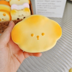 HT Squishy Bánh Mỳ Hình Thú Dễ Thương Chất Bơ Chậm Tăng
