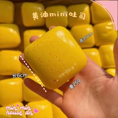 Squishy HT Bánh Mochi Dễ Thương Siêu Mềm Slow