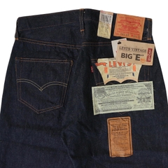 LEVI’S VINTAGE CLOTHING Lot 501XX 1955 Selvedge Denim Jeans Size 33