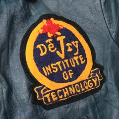 Vintage 80s DeVry Institute Size L