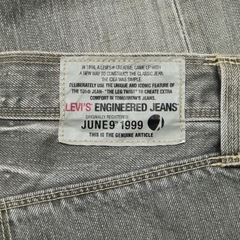 2000s Levi's Denim Engineered Jeans Size 28