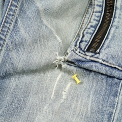 00s Levi's 507 Denim Cargo Bootcut Jeans Size 30