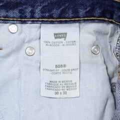 2010s Levi's 505 Denim Jeans Size 30