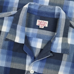 Style Eyes Open-collar Sport Shirt Size M