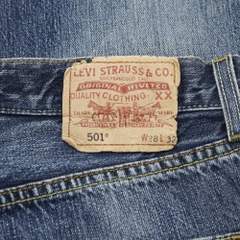 2000s Levi's 501 Denim Jeans Size 27