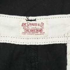 2010s Levi's Black Cargo Shorts Size 30