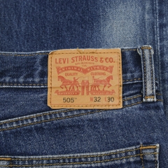 2010s Levi's 505 Denim Jeans Size 32