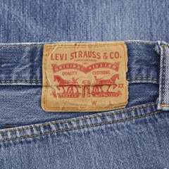 2010s Levi's 501 Denim Jeans Size 32