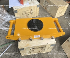 Con rùa chuyển hàng 12 tấn hướng thẳng