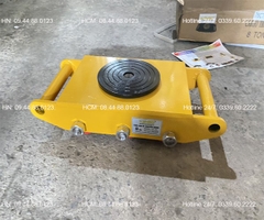 Con rùa chuyển hàng 8 tấn hướng thẳng