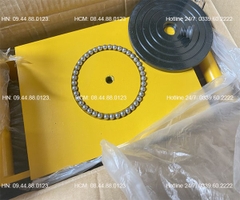 Con rùa chuyển hàng 8 tấn hướng thẳng