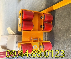 Con rùa chuyển hàng Bison 8 tấn WA-8T bánh PU xoay 180 độ