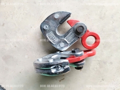 Kẹp tôn ngang Kawasaki 3 tấn