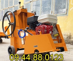 Máy cắt bê tông chạy xăng Vifuco KC20 Rakuda RK130 18cm