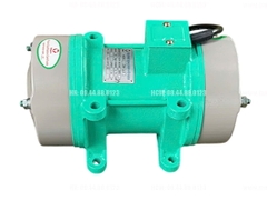 Đầm rung bê tông Nikipro 0.75KW ZW3.5 380V