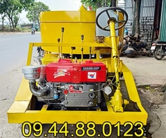 Máy trộn bê tông tự hành 1.5 m3