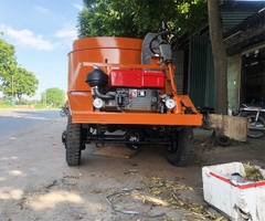 Máy trộn bê tông tự hành 12 bao 2 cầu