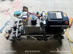 Máy uốn sắt thủy lực Nikipro Phi 25 220V