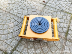 Rùa chuyển hàng 6 tấn CRA-6 bánh thép hướng thẳng