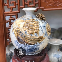 bình hút lộc thuận buồm xuôi gió men rạn đắp nổi