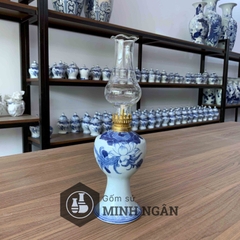 Đèn thờ chân sứ men lam
