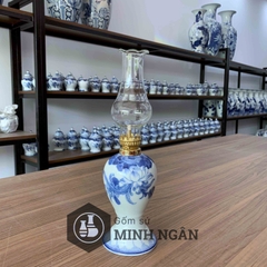Đèn thờ chân sứ men lam