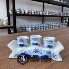 Kỷ ngai 3 chén men lam