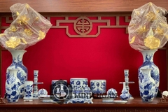 Bộ đồ thờ men lam