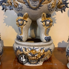 bộ ngũ sự men rạn đắp nổi
