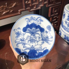 Đĩa trầu men lam