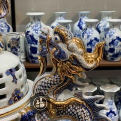 Bộ tam sự vẽ vàng