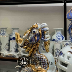 Bộ tam sự men lam vẽ vàng kim