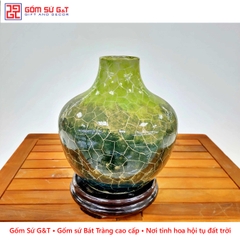 Lọ hoa tỏi cụt vẽ họa mi