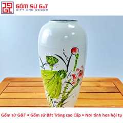 Lọ hoa dáng bom vẽ sen