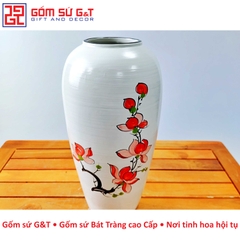 Lọ hoa dáng bom vẽ sen dây đỏ