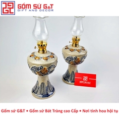 Đèn thờ men rạn cuốn thư