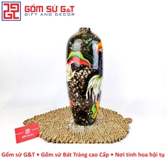 Lọ hoa dáng bom vẽ hoa chuối