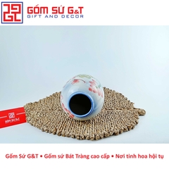 Lọ hoa dáng bom vẽ sen chuồn