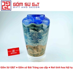 Lọ hoa dáng vại khắc sen