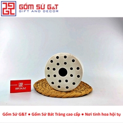 Lọ hoa đài sen