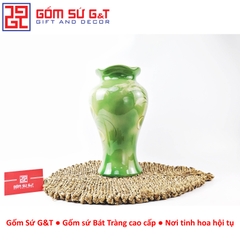 Lọ hoa dáng chân đèn miệng lượn vẽ sen hạc