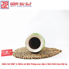 Lọ hoa dáng chân đèn miệng lượn vẽ sen hạc