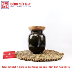 Lọ hoa vuốt tay dáng thon vẽ hoa hồng
