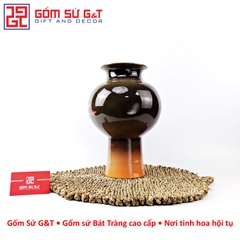 Lọ hoa vuốt tay dáng búp bê vẽ hoa hồng