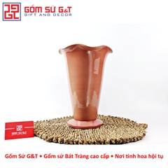 Lọ hoa vuốt tay dáng ly miệng lượn vẽ hoa hồng vàng