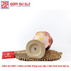 Lọ hoa vuốt tay dáng ly miệng lượn vẽ hoa hồng vàng