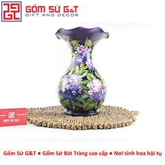 Lọ hoa vuốt tay miệng lượn vẽ cẩm tú cầu tím